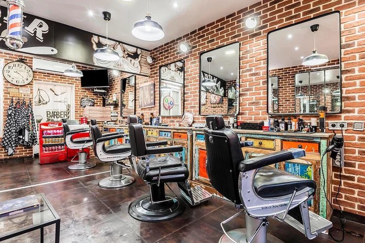 Bentley Barber, un barbershop situé à proximité de Asnières-sur-Seine, colombes, Genvilliers, bois-colombes, coiffure classique et style afro